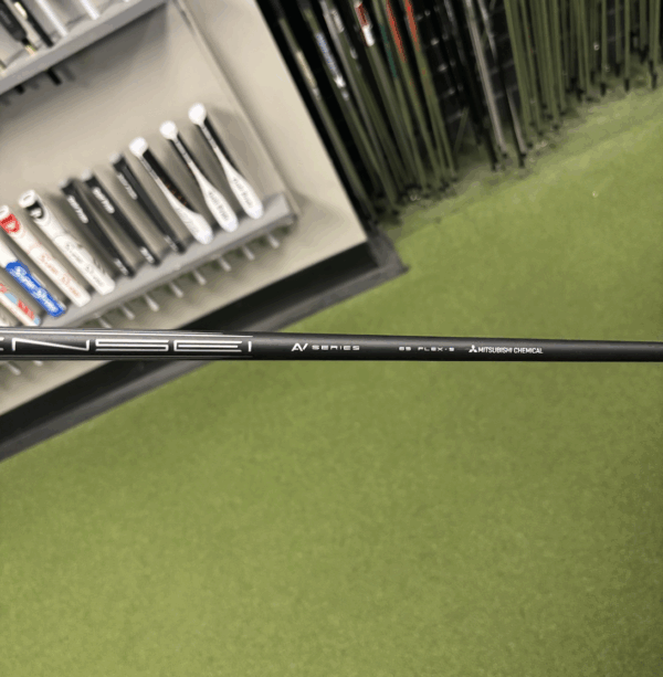 Trade In Paradym AI Smoke Max Fairway 5(18) RH Stiff - Image 8